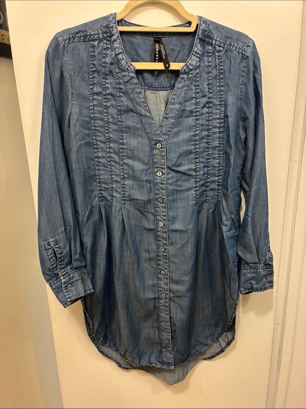 Medium Wash Chambray Tunic Button-Up Top Coastal Cowgirl